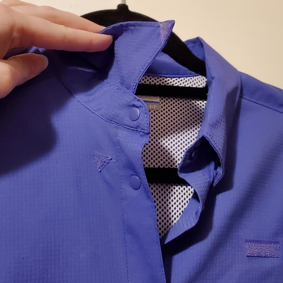 Columbia women's PFG breathable shirt - Picture 7 of 15